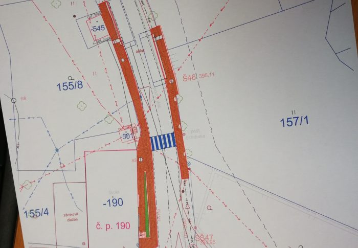 Realizace přechodu pro chodce a chodníku u ZŠ v Olešnici pokračuje